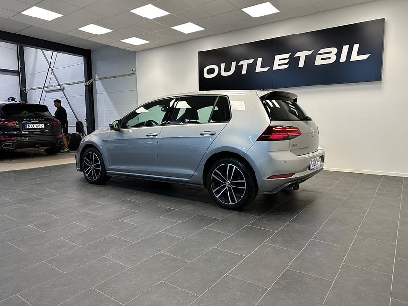 Bild 4 av Volkswagen Golf GTE 1.4 TSI Värmare Cockpit  Carplay
