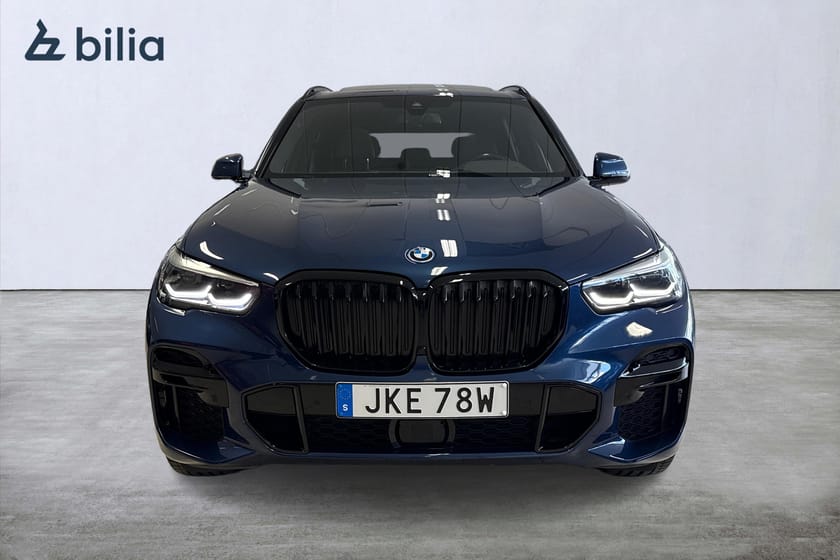 Bild 5 av BMW X5 xDrive45e iPerformance xDrive 45e M-Sport / Komfortstol Merino /Panorama /Drag