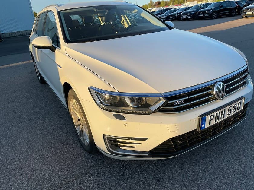 Bild 2 av Volkswagen Passat Variant GTE SPORTSCOMBI Plug in 218HK