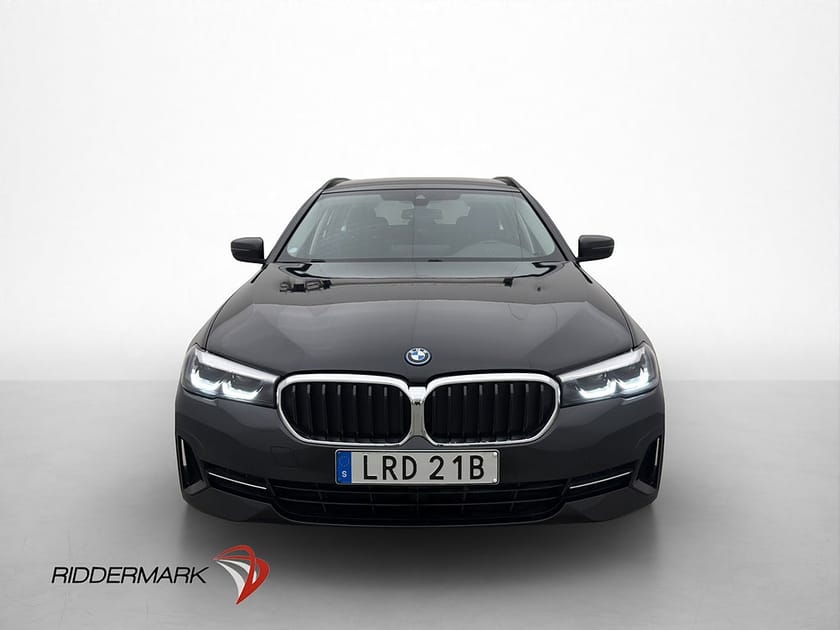 Bild 2 av BMW 530e Touring 530 292hk Cockpit B-Kamera Navi Rattvärme