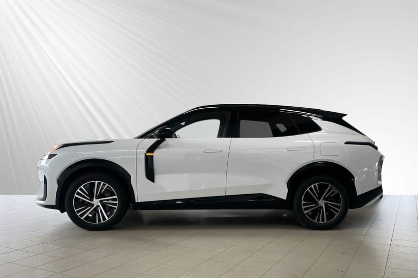 Bild 2 av Lynk & Co 08 PHEV Core