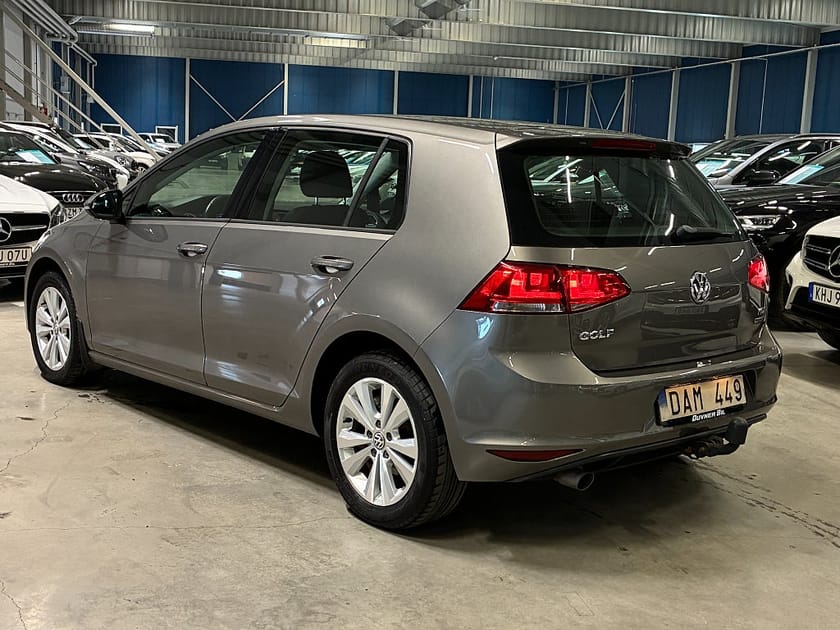 Bild 5 av Volkswagen Golf 5-dörrar 1.6 TDI |  Kamrem bytt | Drag | Värmare