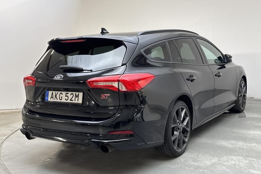 Bild 3 av Ford Focus ST Kombi 2.3 EcoBoost 280hk  B/O Recaro