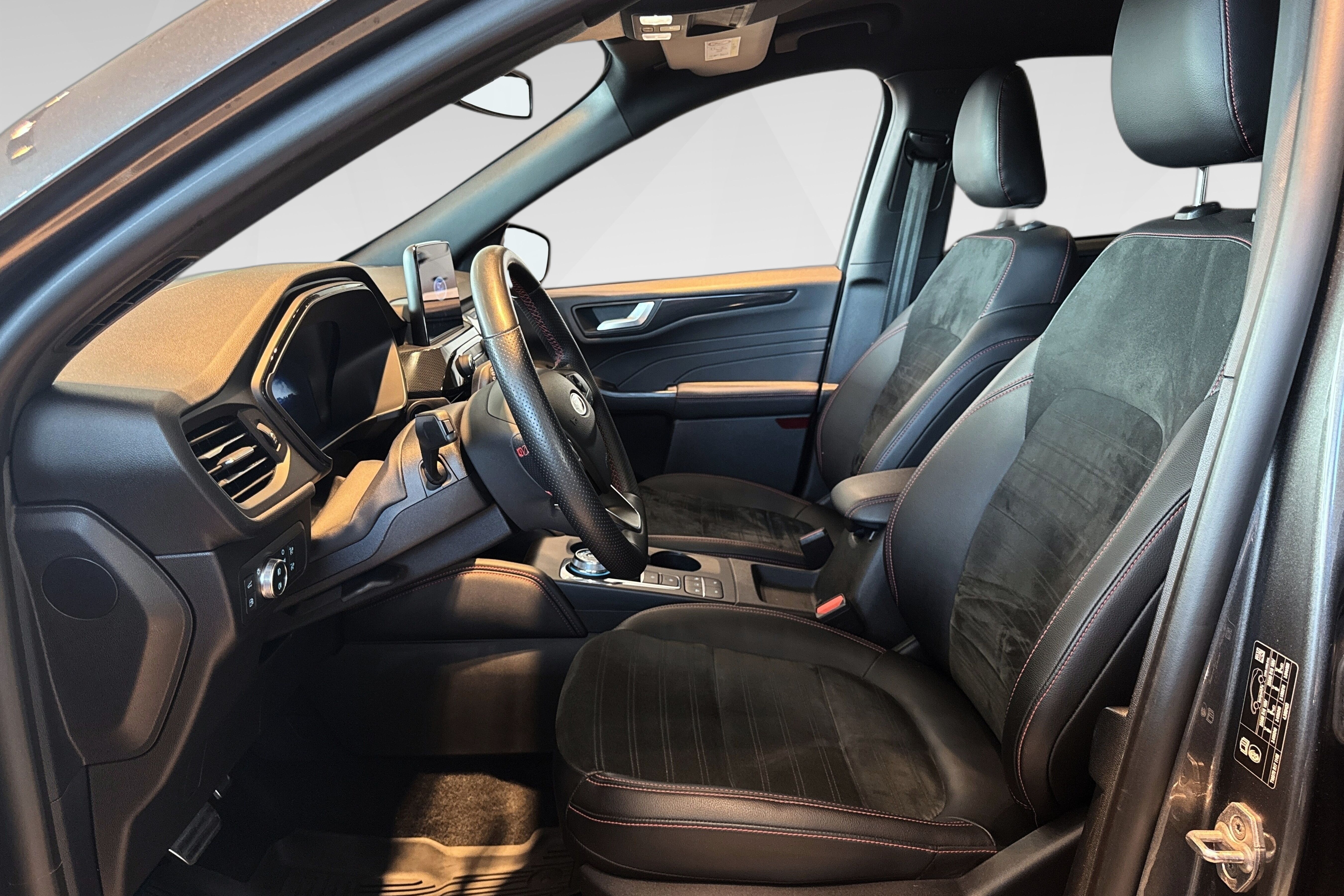 Ford Kuga Plug-In Hybrid bilde 8