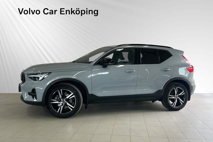 Bild 3 av Volvo XC40 B3 FWD Bensin Plus Dark