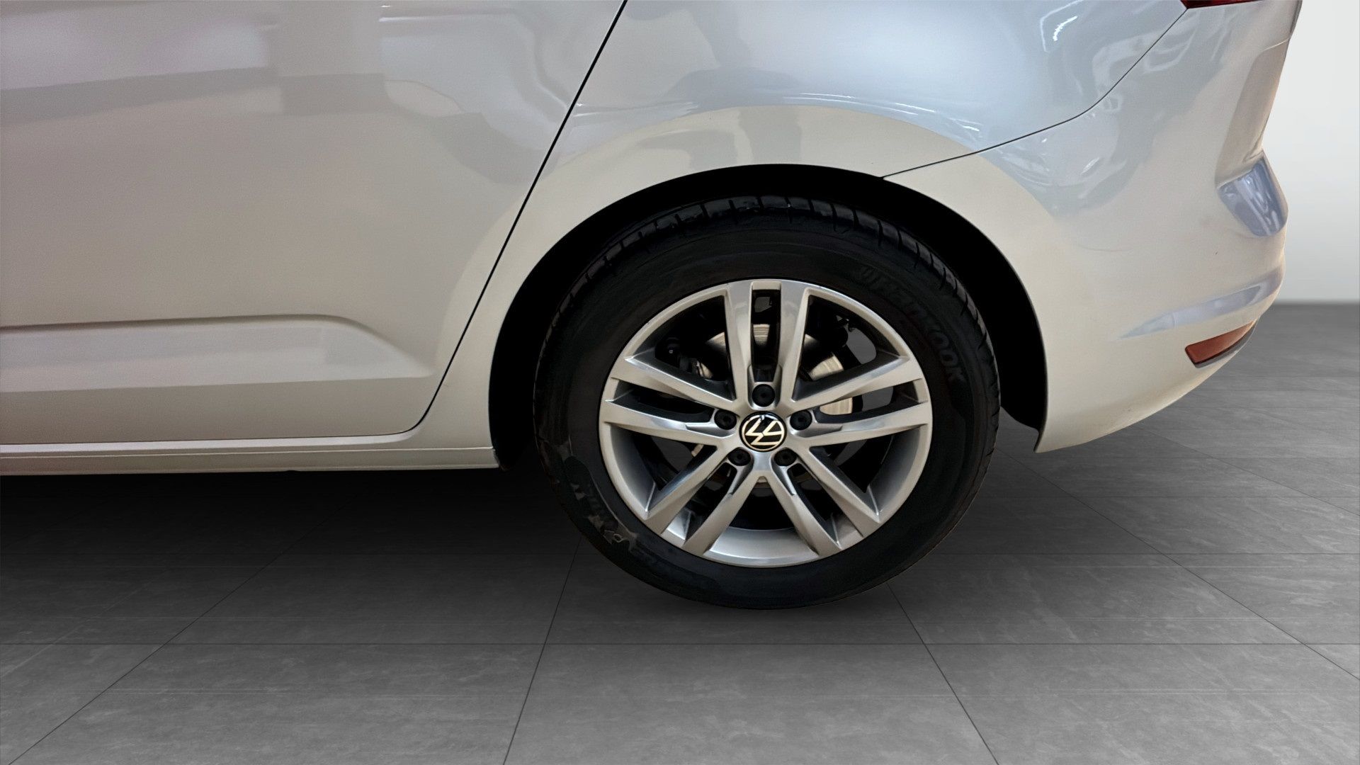 Volkswagen Touran 2024, kuva 6/10