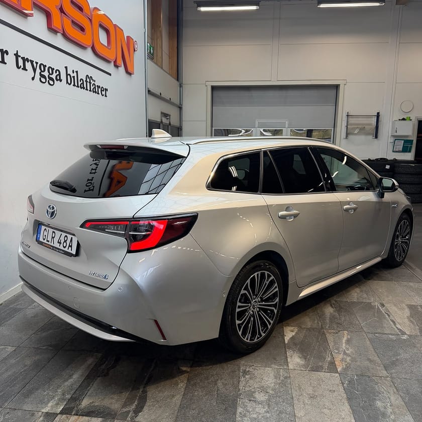 Bild 4 av Toyota Corolla Touring Sports Hybrid e-CVT Executive Carplay Backkamera