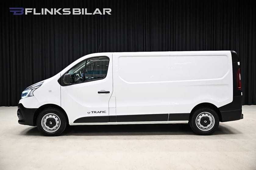 Bild 2 av Renault Trafic Skåpbil dCi 120HK L2|Lång|Drag|Värmare|PDC|EnÄgare|Leasbar