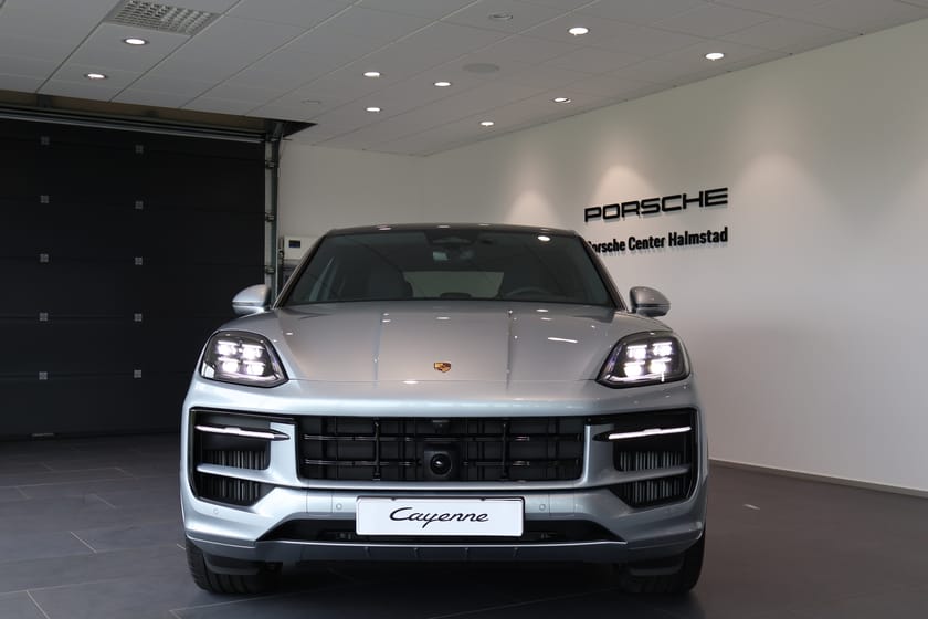 Bild 3 av Porsche Cayenne E-Hybrid Coupé Black Edition 470hk