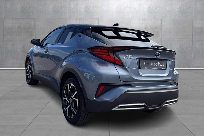 Bilde 3 av Toyota C-HR Hybrid 2.0 (184 hk) Lounge Tech Bitone m/Alcantara