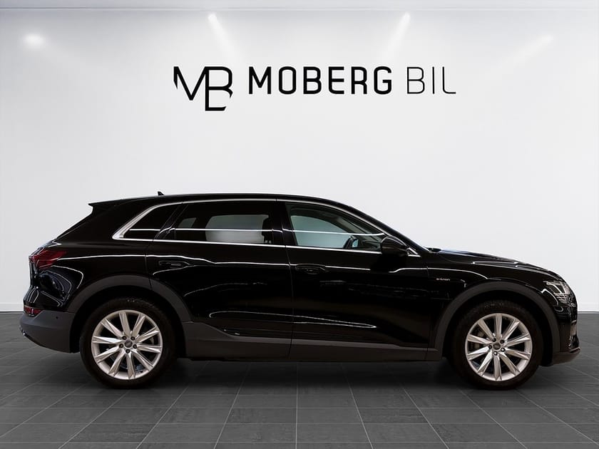 Bild 4 av Audi e-tron 50 quattro 313hk Helg på Moberg! Navi Keyless PDC