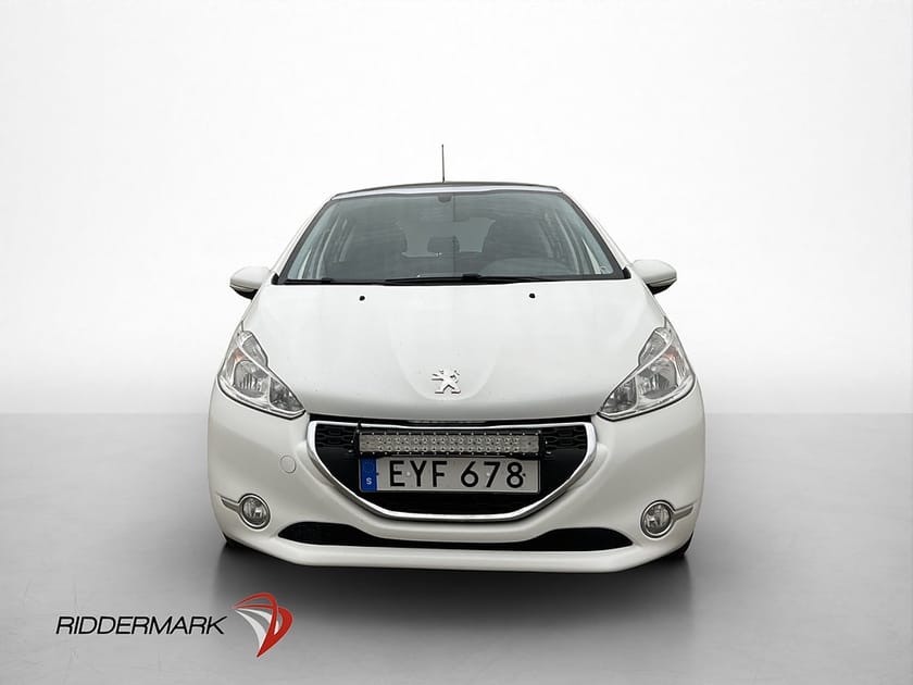 Bild 2 av Peugeot 208 1.2 PureTech 82hk Panorama Kamrem bytt