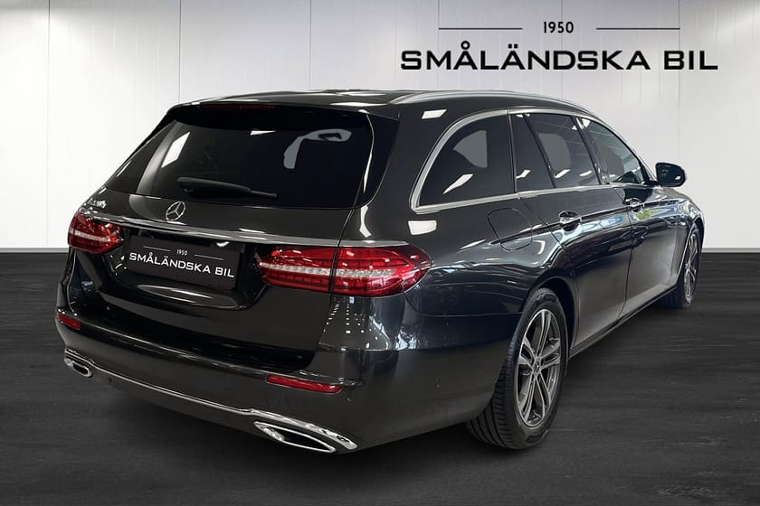 Bild 4 av Mercedes-Benz E 220 T d 9G-Tronic Avantgarde V-hjul