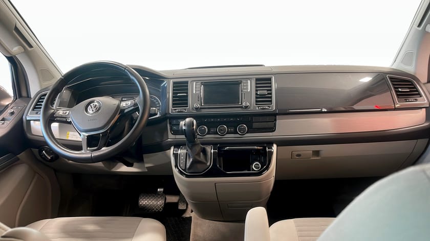 Bild 4 av Volkswagen California *PERFEKT INFÖR SOMMARENS ÄVENTYR*