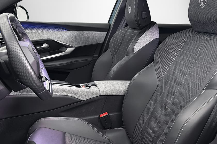 Bild 5 av Peugeot 3008 Hybrid 145 GT 145hk En ägare Omgående leverans Nyservad