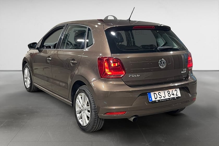 Bild 5 av Volkswagen Polo 1.2 TSI 90 HK BLUETOOTH 0.4L/MIL 360KR/ÅR 12100MIL 15"