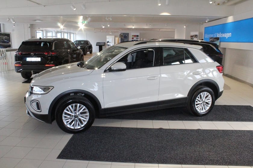 Bild 2 av Volkswagen T-Roc 1,5 TSI 150 Hk 6vxl Man