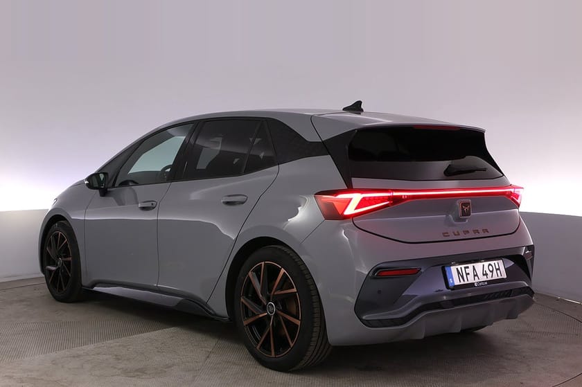 Bild 4 av CUPRA Born e-boost 58 Kamera Beats AdapFarth Navi CarPlay