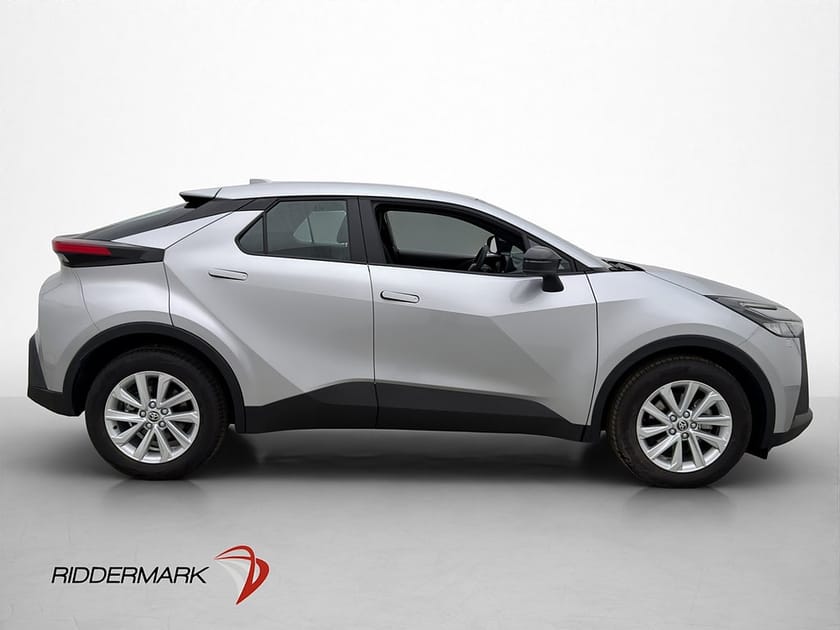 Bild 4 av Toyota C-HR Hybrid 140hk Kamera Rattvärme Dragkrok