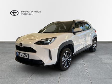 Toyota Yaris Cross Hybrid 115 1,5 ACTIVE PLUS SÄKERHETSPKT - V-HJUL/MOMS