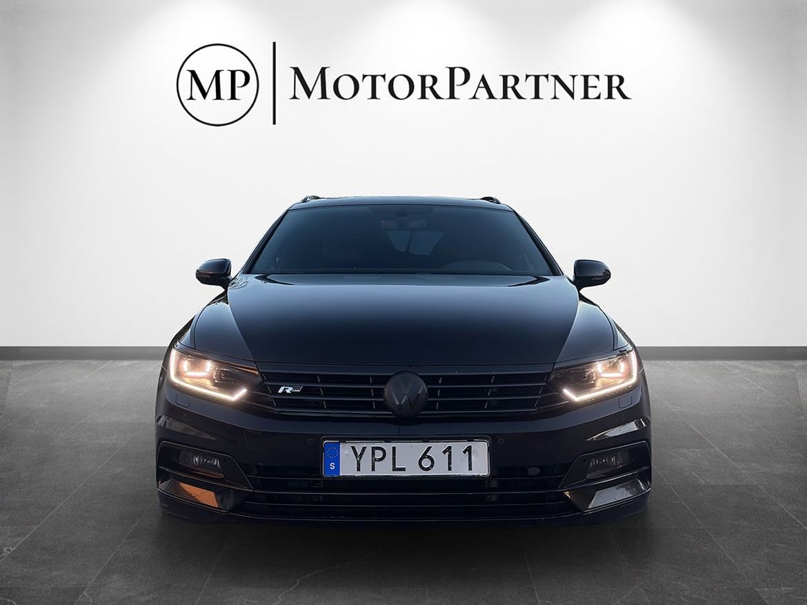 Volkswagen Passat Sportscombi, bild 2 av 23