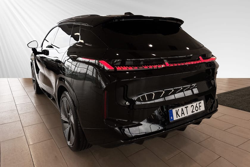 Bild 3 av Lynk & Co 08 PHEV More