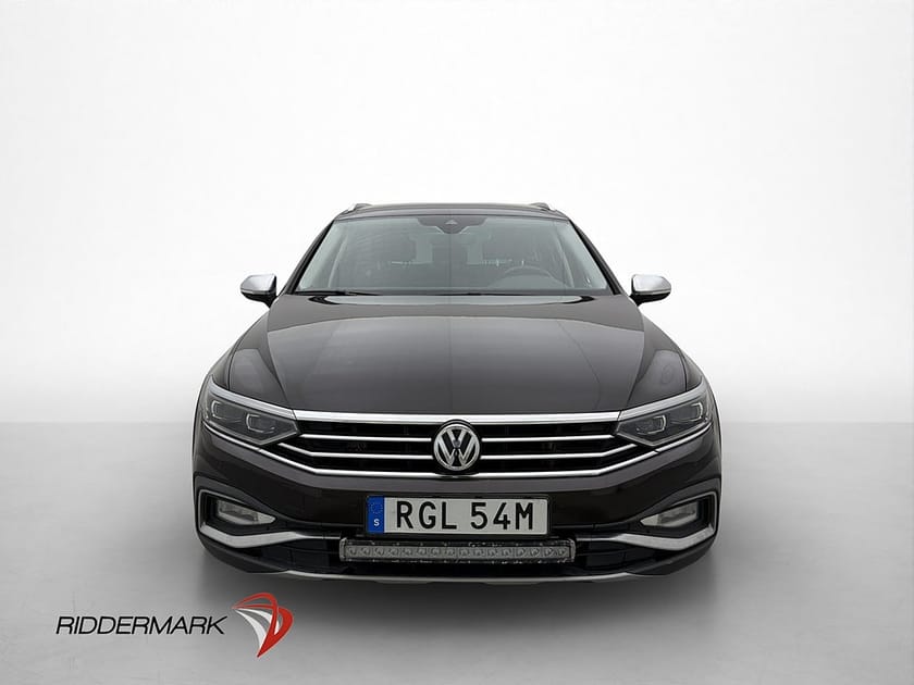 Bild 2 av Volkswagen Passat Alltrack 2.0 TDI 4M Nav Kamera D-Värm Drag