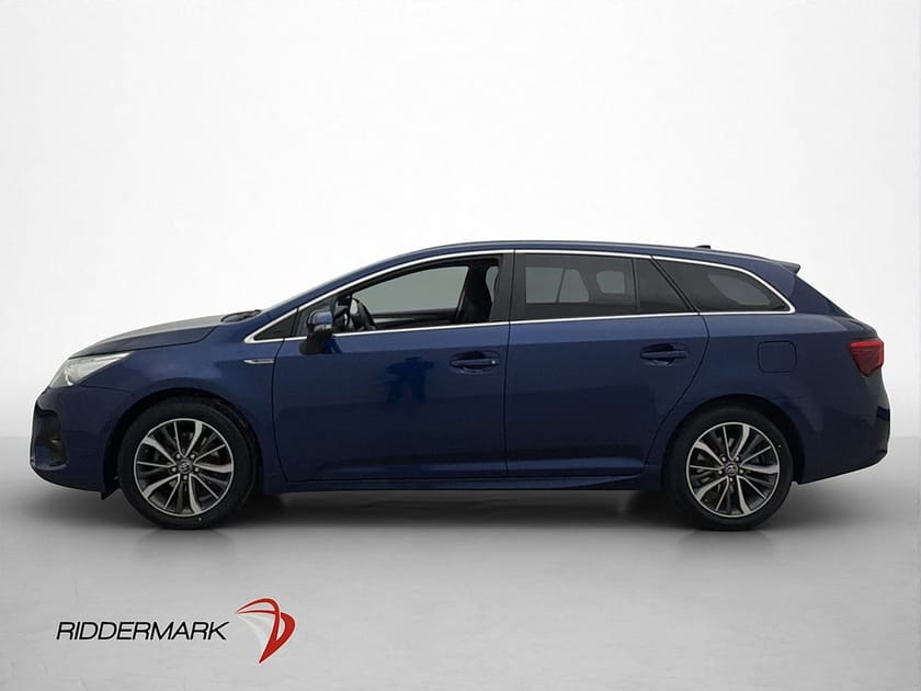 Bild 4 av Toyota Avensis Kombi 1.8 Valvematic 147hk Active Plus Kamera