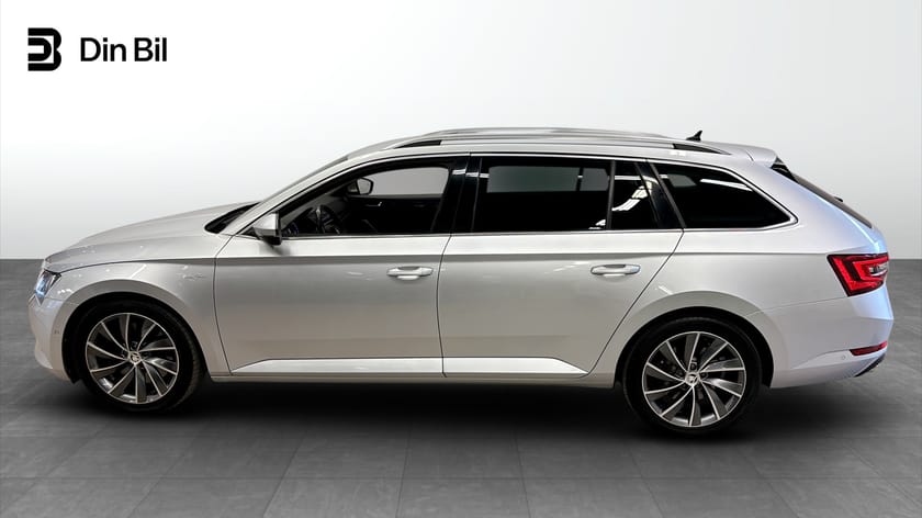 Bild 2 av Škoda Superb Kombi 2.0 TSI 280 hk 4X4  L&K | Drag