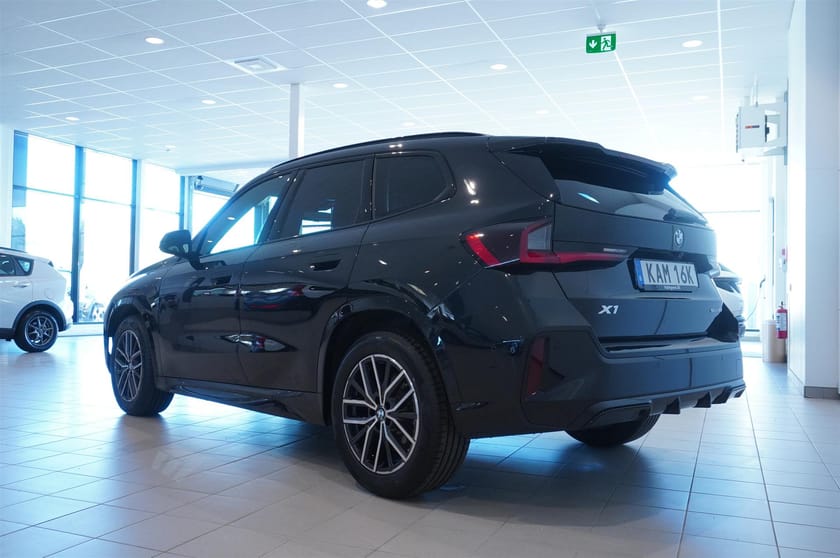 Bild 4 av BMW X1 sDrive18i M-Sport Premium Drag Keyless DAP