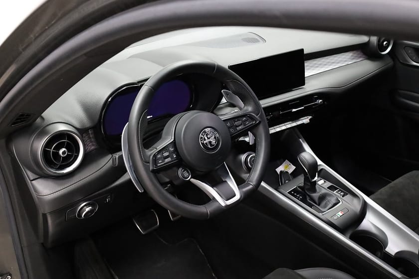 Bild 5 av Alfa Romeo Tonale Hybrid EDIZIONE SPECIALE 1.5 VGT TURBO 160