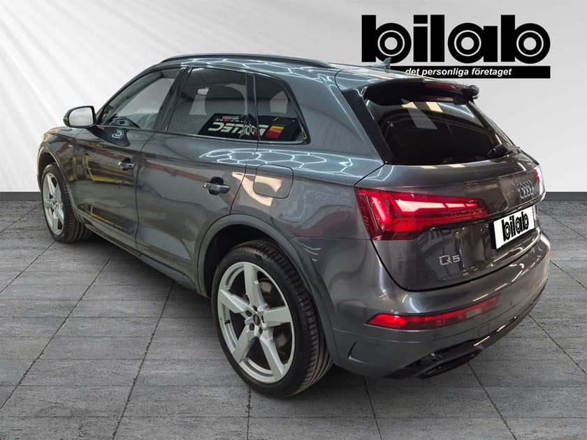 Bild 3 av Audi Q5 55 TFSI e quattro TFSIe S-line 367 HK S-tronic *mycket ut
