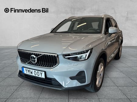 Volvo XC40 B4 FWD Bensin Core SE II(V-hjul, 360 kamera , Drag)