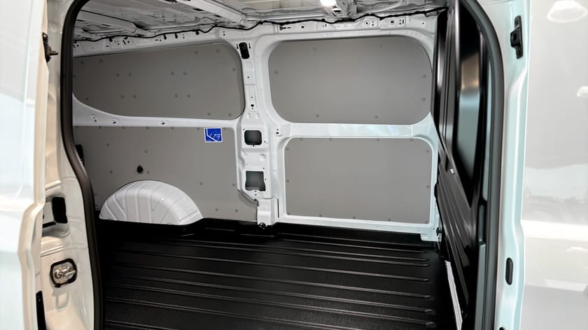 Bild 5 av Ford E-Transit Custom 340 AWD Sport 340L 286HK / Drag / 360Kamera