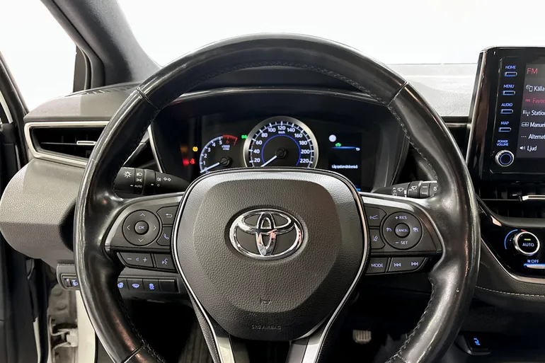 Toyota Corolla Touring Sports Hybrid