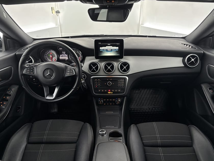 Bild 5 av Mercedes-Benz CLA 200 Shooting Brake 156hk Urban Line P-Värm Kamera