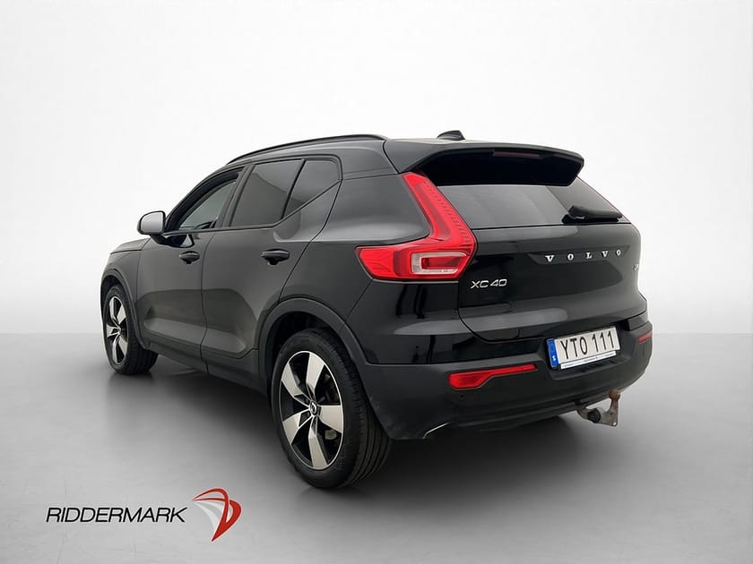 Bild 5 av Volvo XC40 D4 AWD 190hk Pano Kamera D-värm Drag Halvskinn
