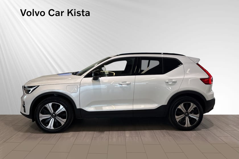 Bild 3 av Volvo XC40 Recharge T4 Plus Dark 360Kamera H/K