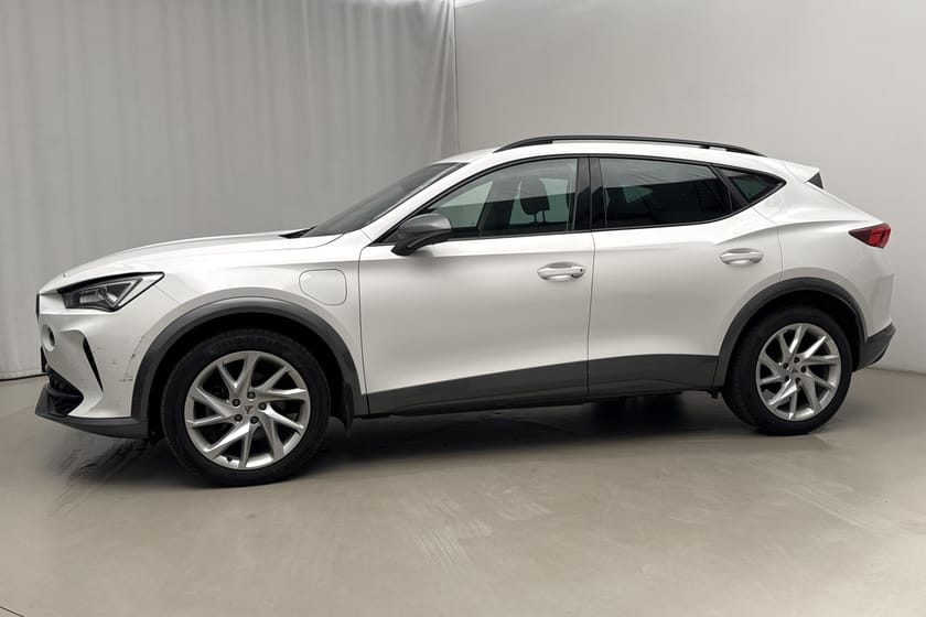 Bild 2 av CUPRA Formentor e-Hybrid