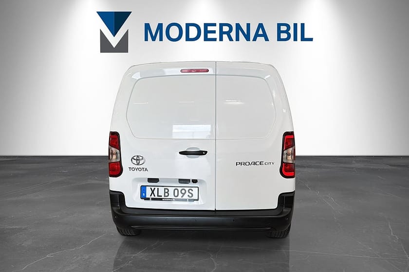 Bild 4 av Toyota ProAce City 1.2 Turbo 130hk Automat Moms B-kam Apple CarPlay