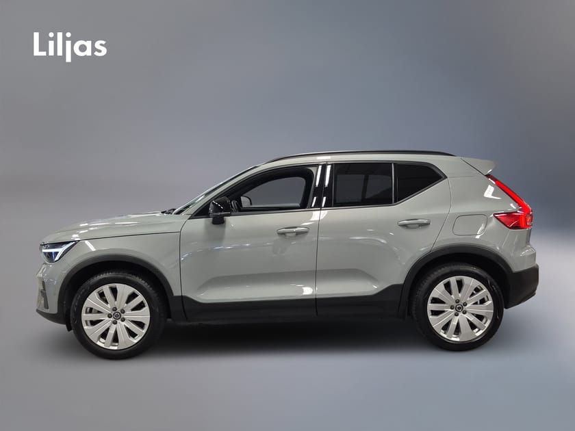 Bild 3 av Volvo EX40 Single Motor Extended Range R Core SE//Drag//360-kamera//