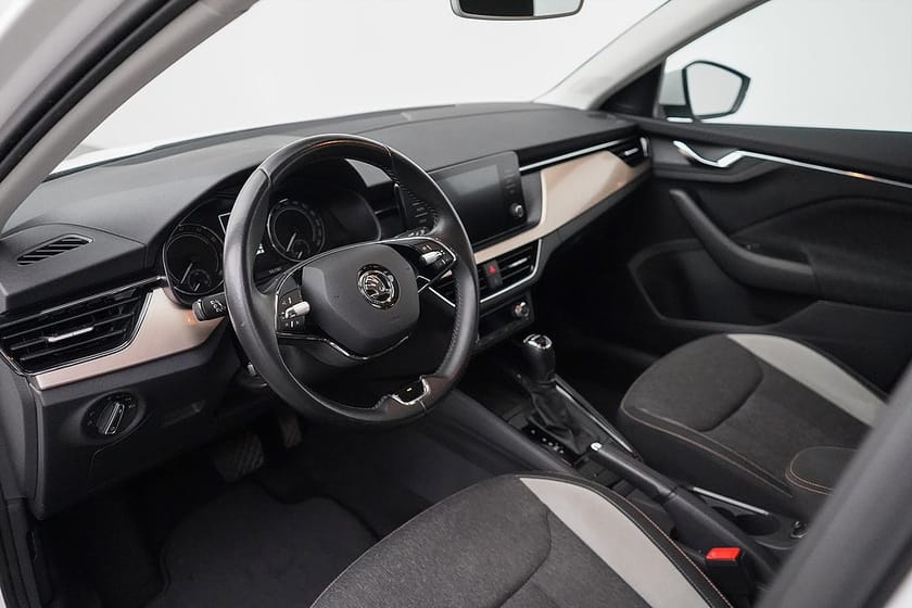 Bild 5 av Škoda Scala Skoda 1.0 TSI DSG / 115hk / Backkamera / Drag