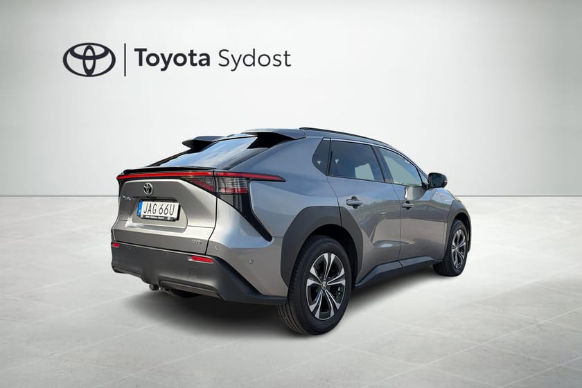Bild 3 av Toyota bZ4X