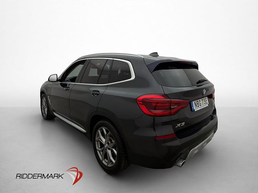 Bild 5 av BMW X3 xDrive30e 292hk X-Line Navi HuD 360° Halvskinn Drag