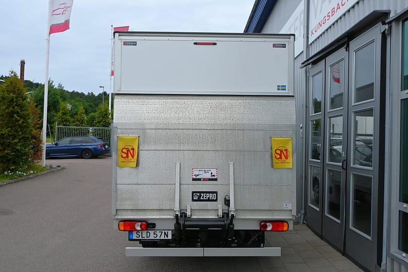 Bild 4 av Renault Master Chassi Cab 3.5 T 2.3 dCi Volymskåp Navigation Bakgavel