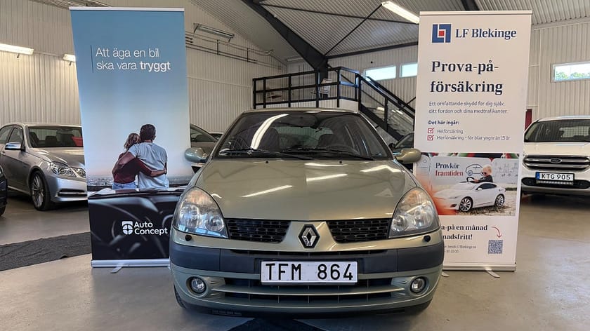 Bild 3 av Renault Clio  Halvkombi 5-dörrars 1.2 Manuell, 75hk **låga mil**
