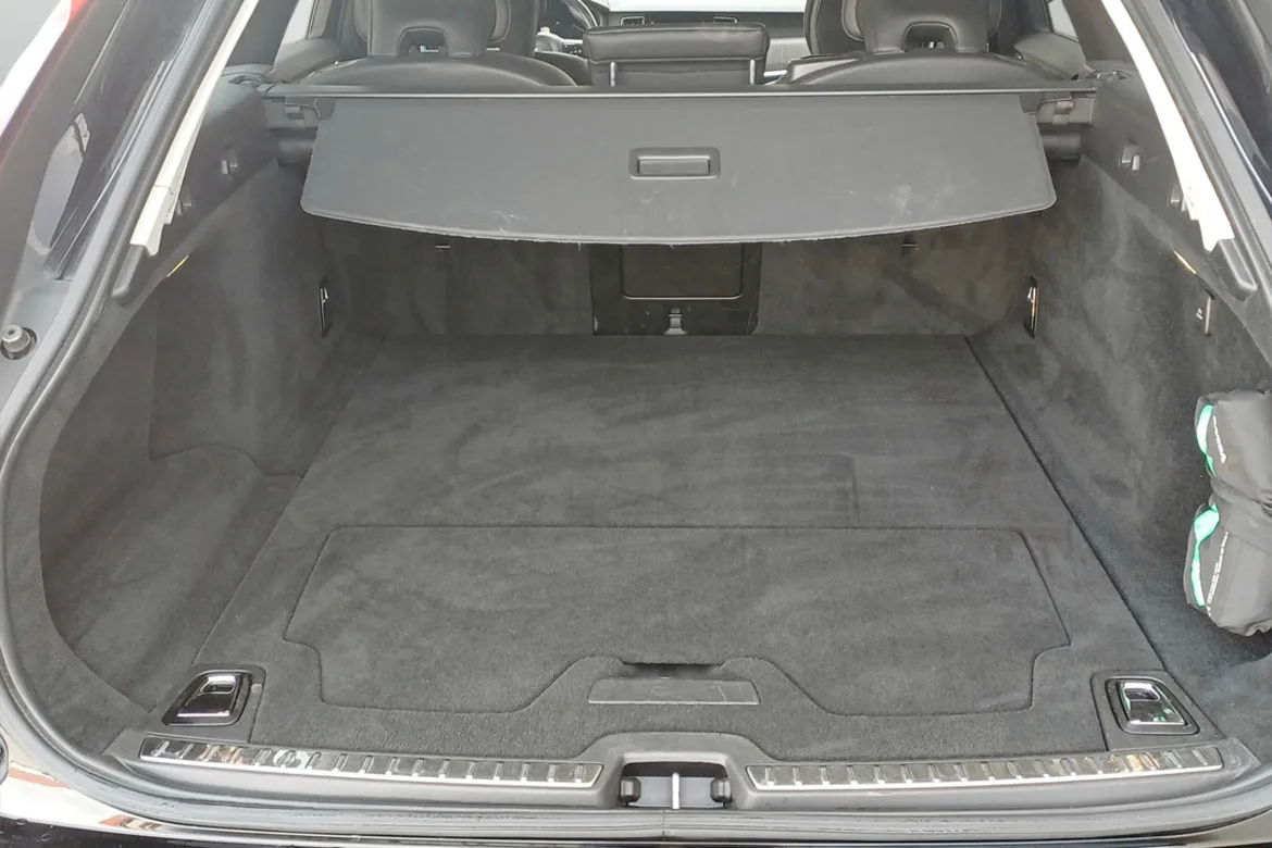 Volvo V90 Cross Country