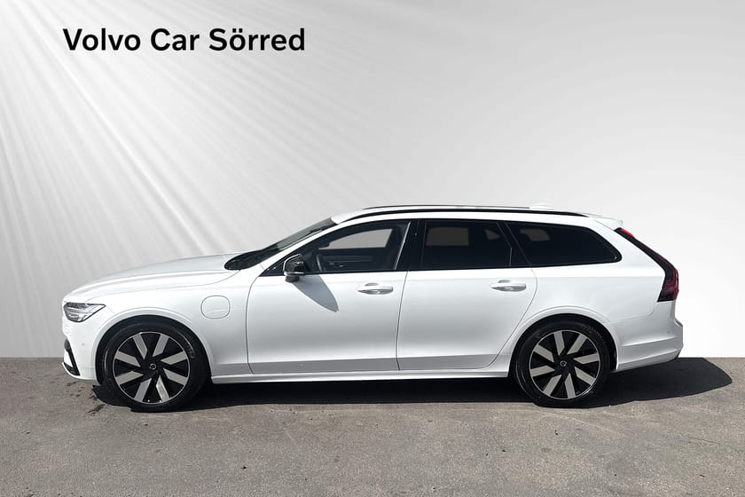 Bild 3 av Volvo V90 T6 Plus Dark Nordic Edition, 360 Kamera, H&K