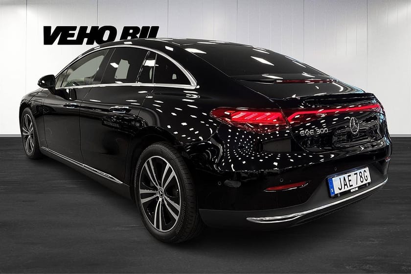 Bild 4 av Mercedes-Benz EQE 300 Electric Art Backkamera Drag Carplay Panelbelysning