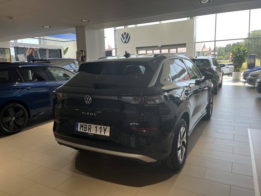 Bild 3 av Volkswagen T-Roc 1,5 eTSI150 DSG